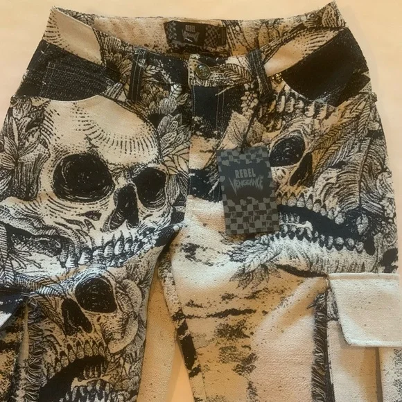 NWT Rebel Vengeance Men's Tapestry Skull Cargo Pants Skeleton Fringe Goth 28